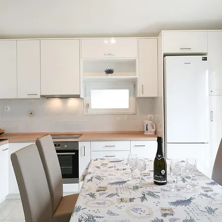 Apartment Ciklic *